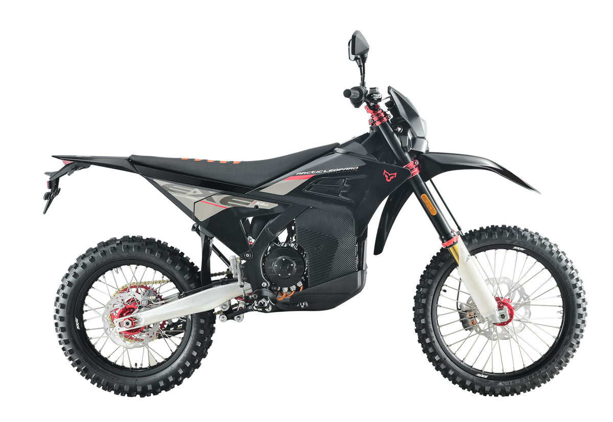 Arctic Leopard XE PRO S — profil gauche