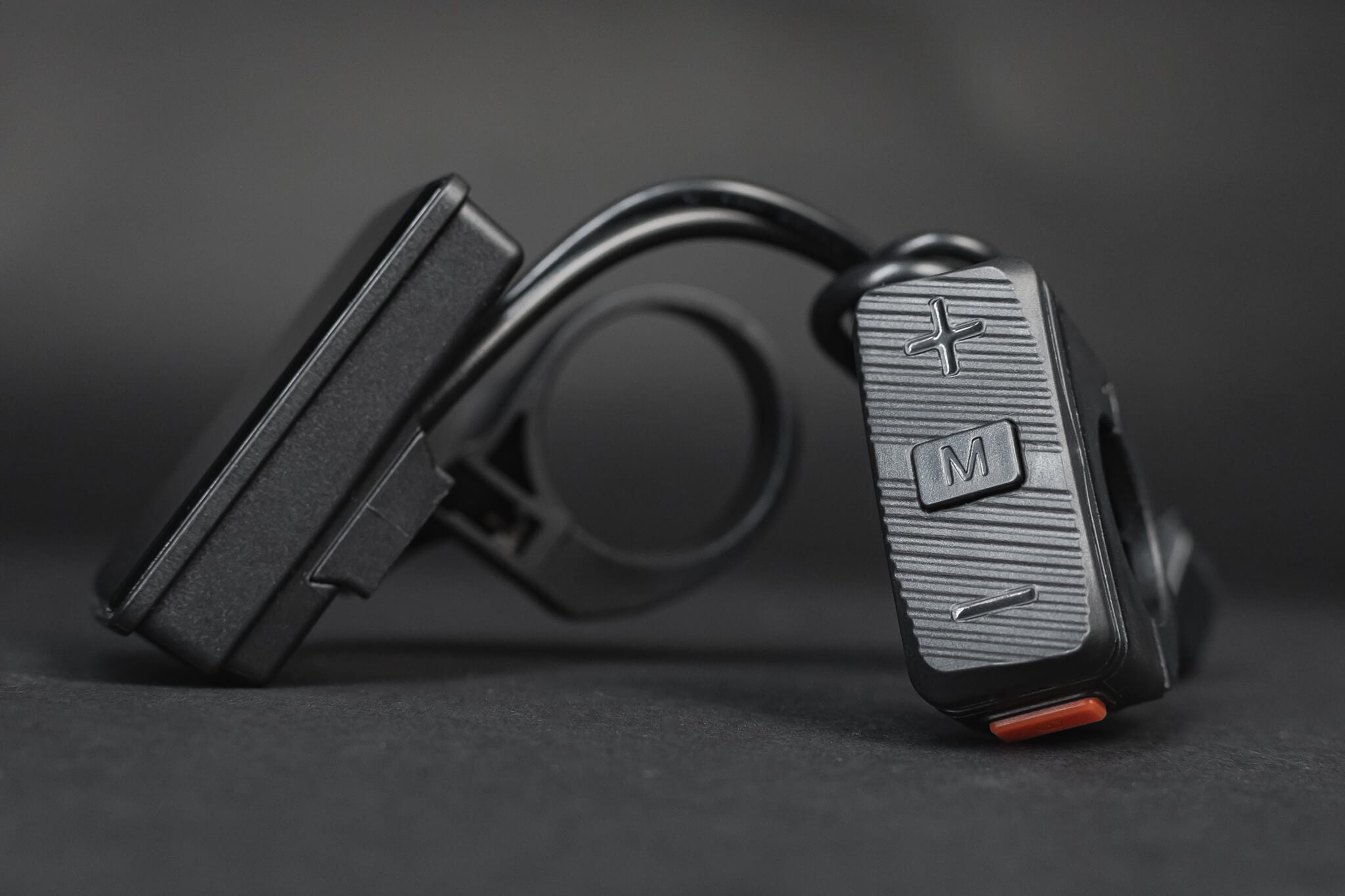 Display couleur TORP au design compact avec boîtier robuste pour Surron Light Bee boutons de commande Image