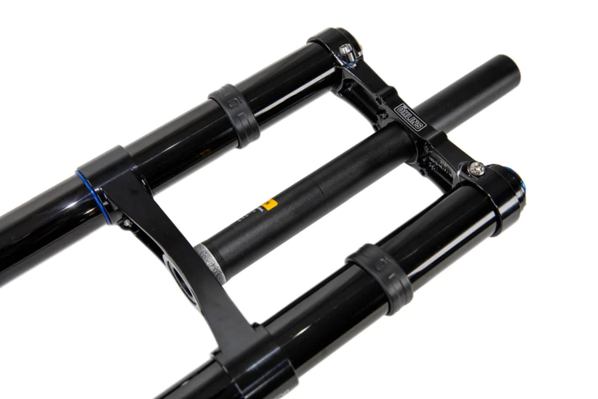 Visuel haut de fourche de la DH38 M.2 OHLINS montable sur surron light bee