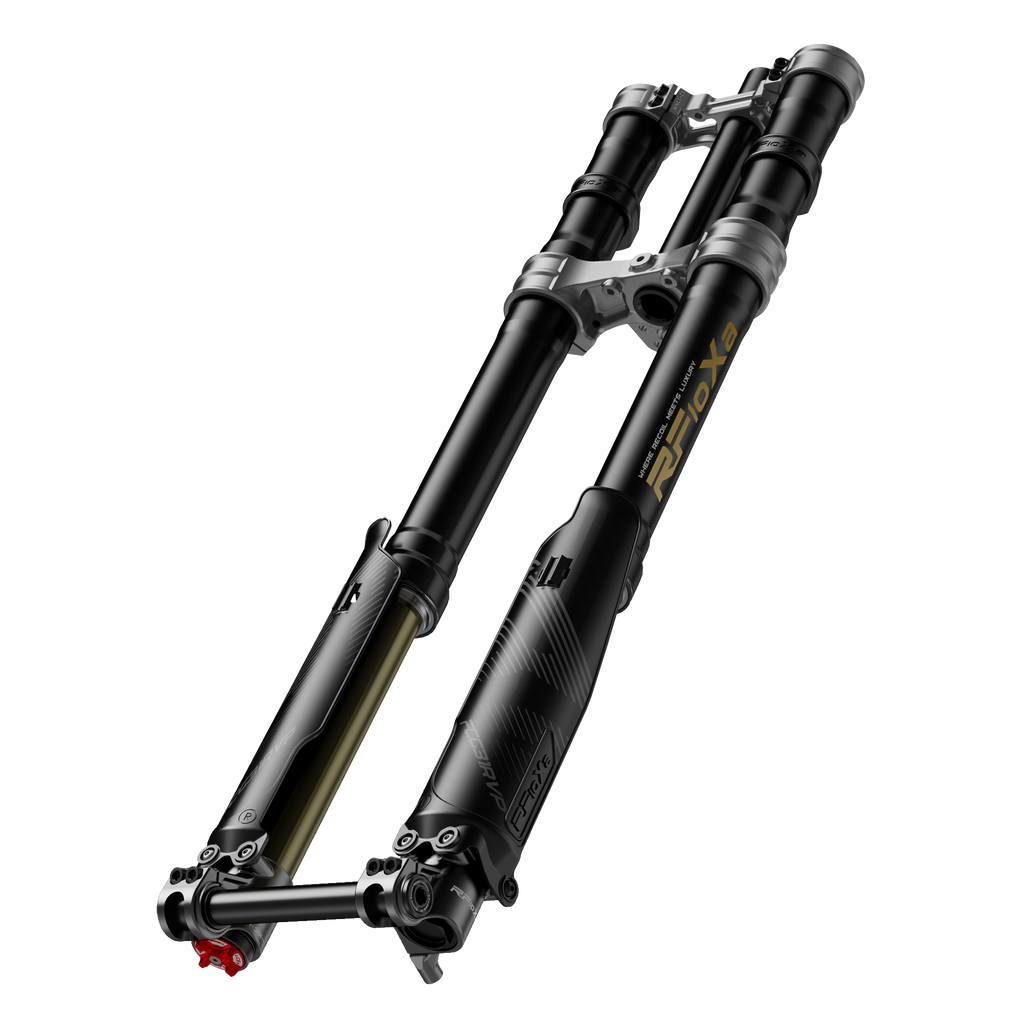 Fourche RFloXa Hawk 31 PRO — vue trois-quarts fond blanc
